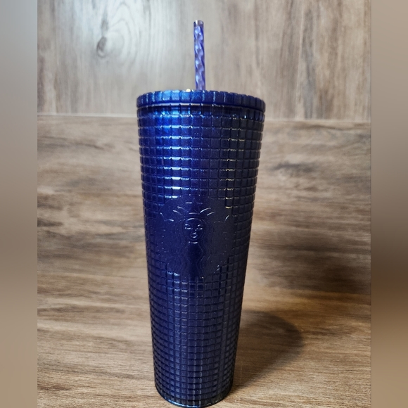 Starbucks Other - NEW! Starbucks 2023 COBALT BLUE Glitter Grid 24oz Venti Tumbler *RARE*